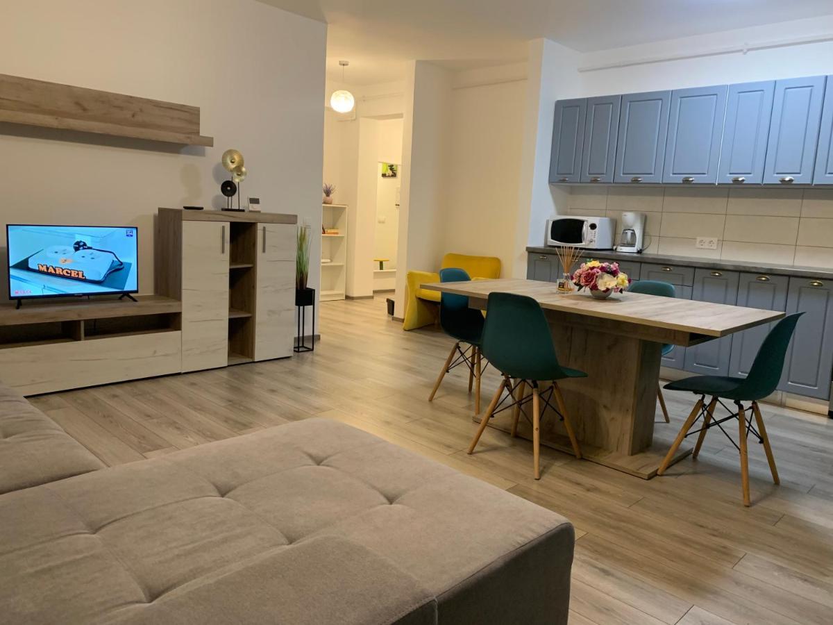 Apartament Sara Apartment Târgu-Mureş Екстериор снимка