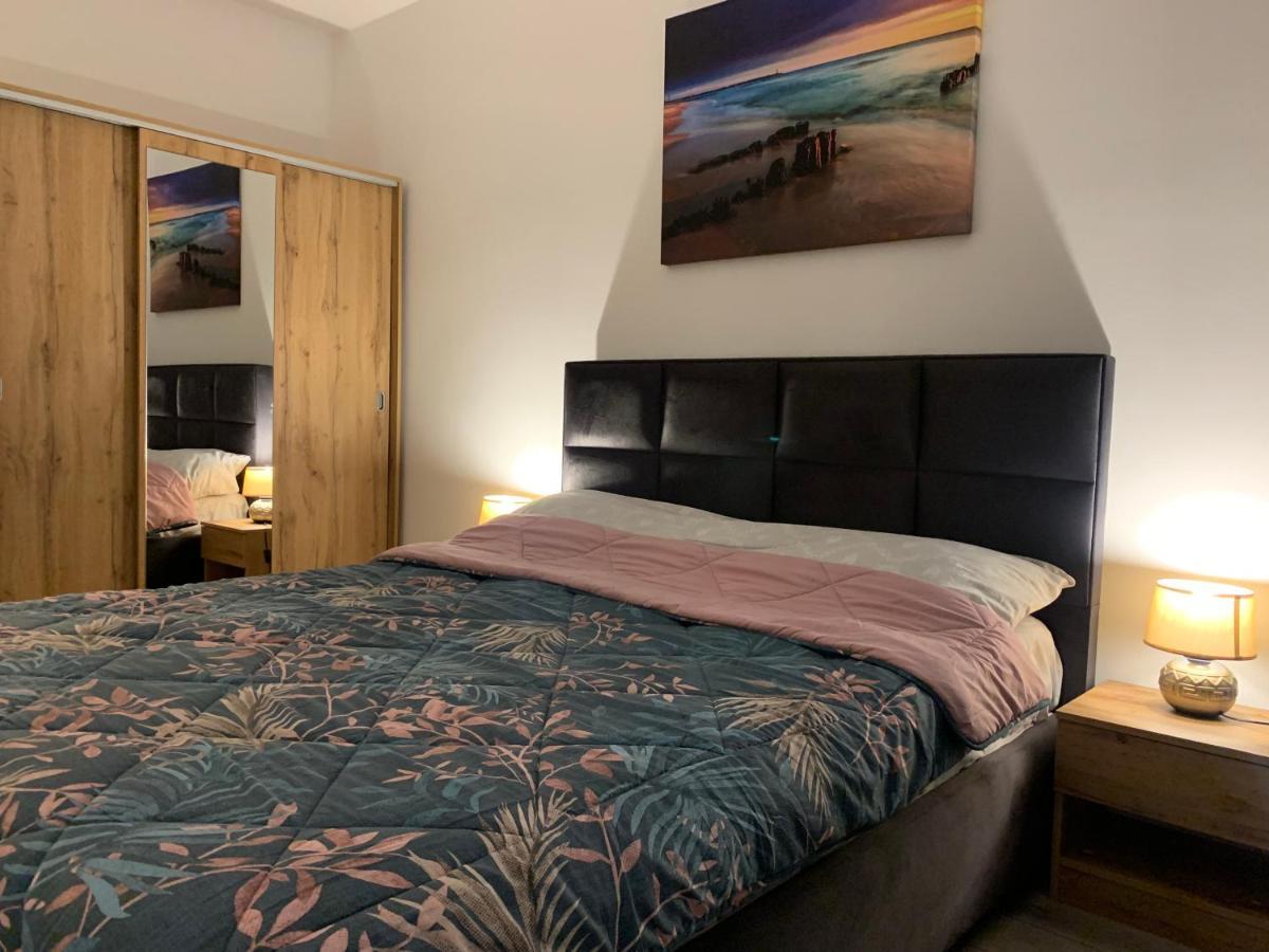 Apartament Sara Apartment Târgu-Mureş Екстериор снимка